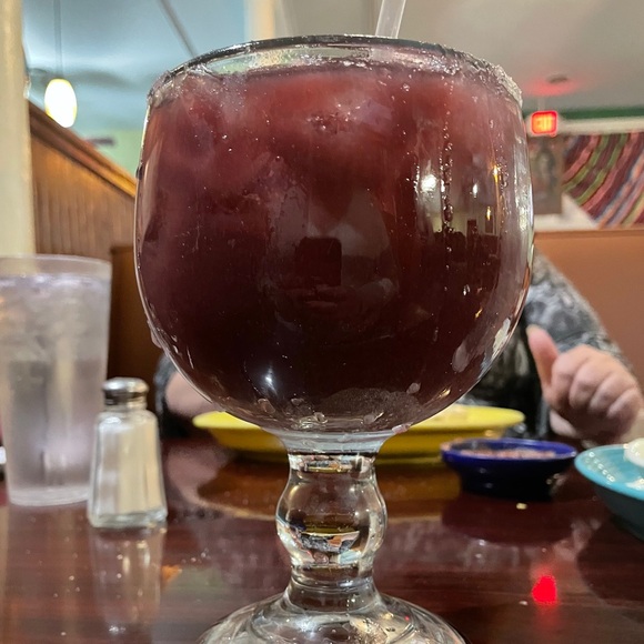 Meet your Posher, Attic Granny - Picture 2 of 16